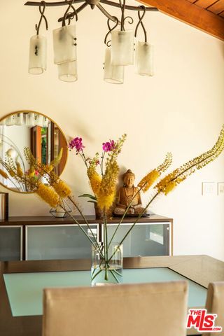 3626 Mandeville Canyon Road, Los Angeles, CA 90049