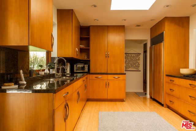 3626 Mandeville Canyon Road, Los Angeles, CA 90049