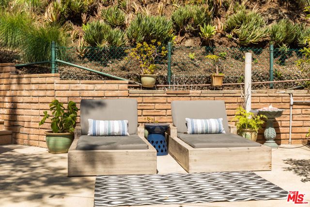 3626 Mandeville Canyon Road, Los Angeles, CA 90049