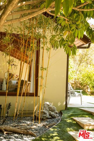3626 Mandeville Canyon Road, Los Angeles, CA 90049