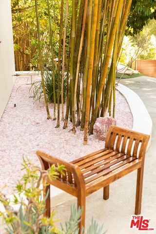 3626 Mandeville Canyon Road, Los Angeles, CA 90049