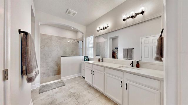 5645 DEL CORONADO DRIVE, Apollo Beach, FL 33572