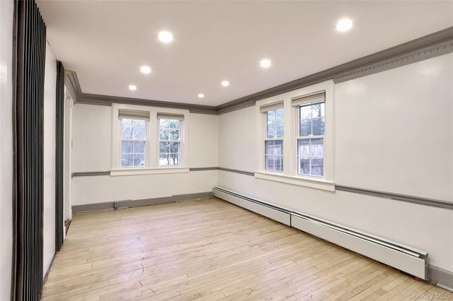 377 Buena Vista Road, New City, NY 10956