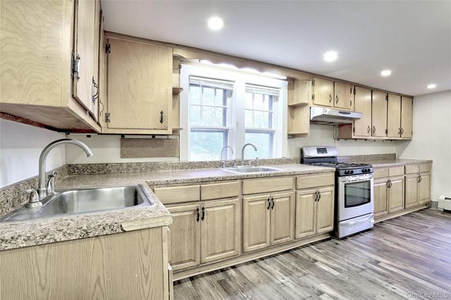 377 Buena Vista Road, New City, NY 10956