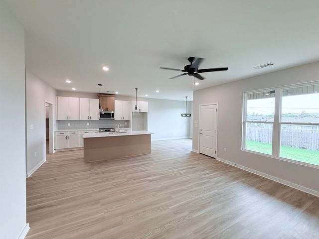 29 Pleasant Cove, Little Rock, AR 72211