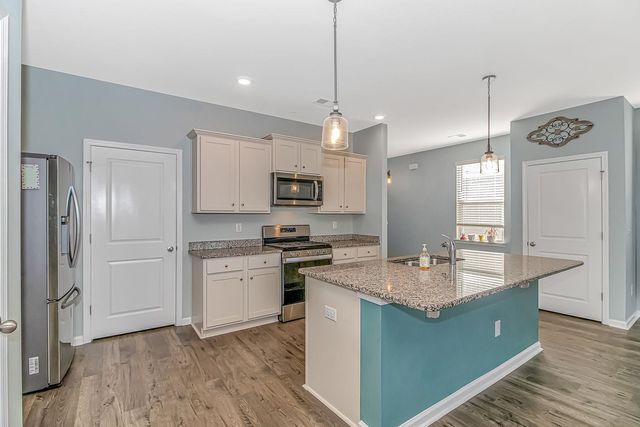 228 Pin Oak Dr., Murrells Inlet, SC 29576