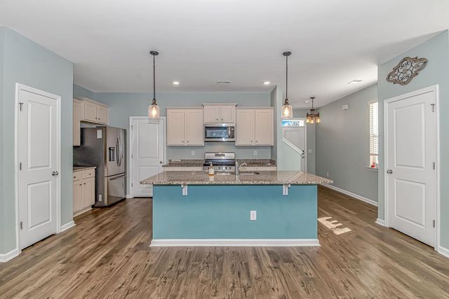 228 Pin Oak Dr., Murrells Inlet, SC 29576