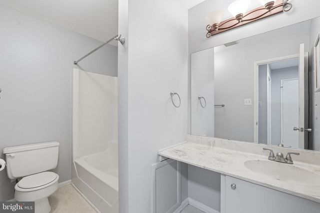 3103 BABASHAW CT, Fairfax, VA 22031