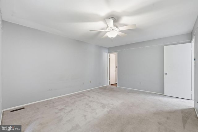 3103 BABASHAW CT, Fairfax, VA 22031