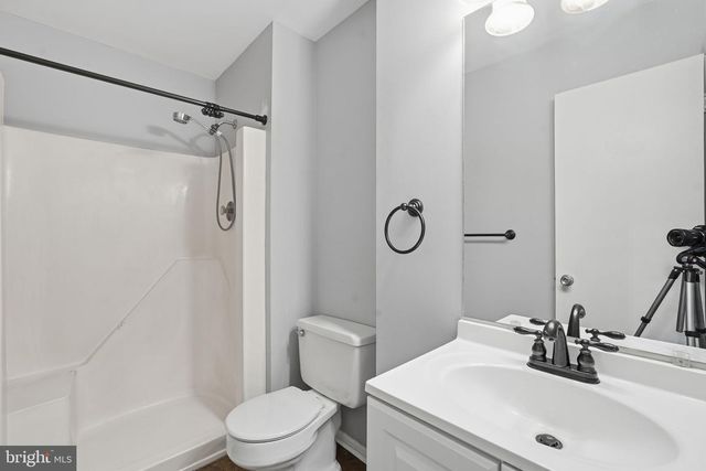 3103 BABASHAW CT, Fairfax, VA 22031