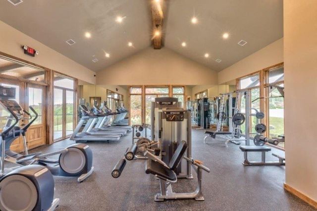 17405 Hattie TRCE, Austin, TX 78738