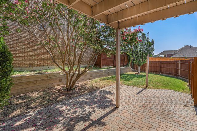 588 Lake Forest Drive, Coppell, TX 75019