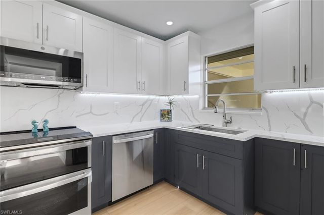 1200 Cherrystone CT # A104, Naples, FL 34102