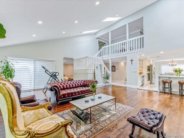 54 Harvard Road 54, Manhasset, NY 11030