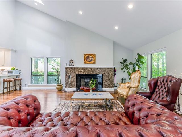 54 Harvard Road 54, Manhasset, NY 11030