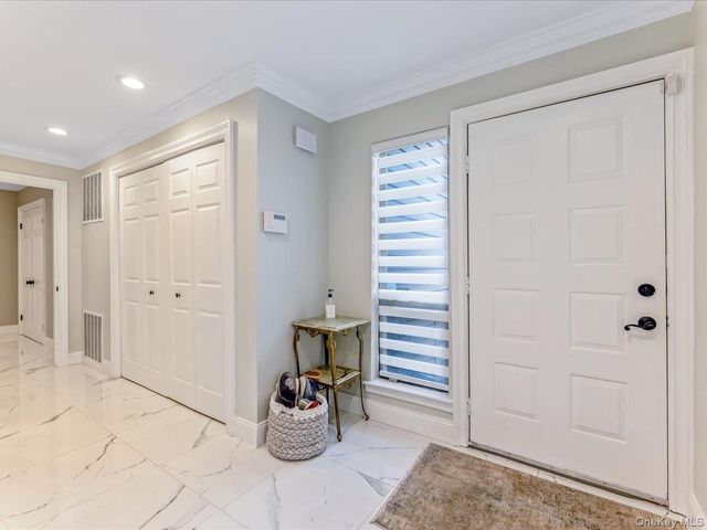 54 Harvard Road 54, Manhasset, NY 11030