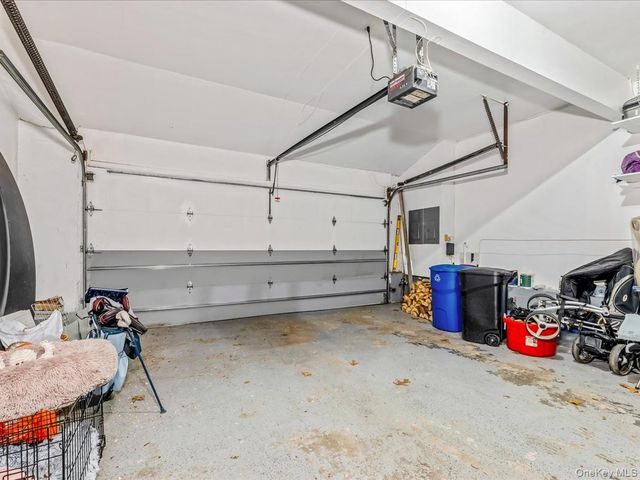 54 Harvard Road 54, Manhasset, NY 11030