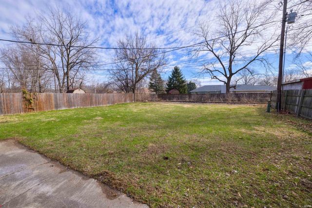 3462 Chaucer Drive, Lafayette, IN 47909