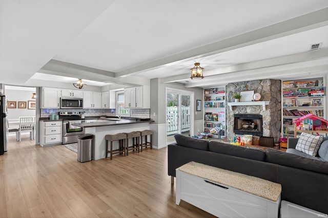 8302 Rummel Avenue, Fort Wayne, IN 46818