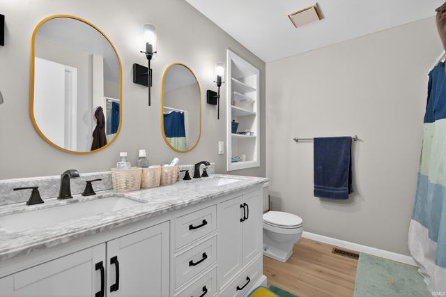 8302 Rummel Avenue, Fort Wayne, IN 46818