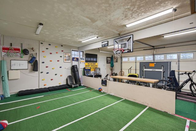 8302 Rummel Avenue, Fort Wayne, IN 46818