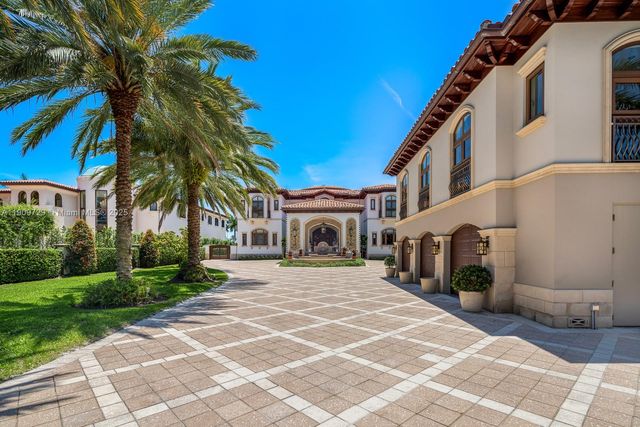 210 Palm Avenue, Miami Beach, FL 33139