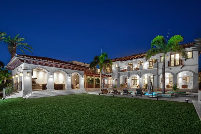 210 Palm Avenue, Miami Beach, FL 33139