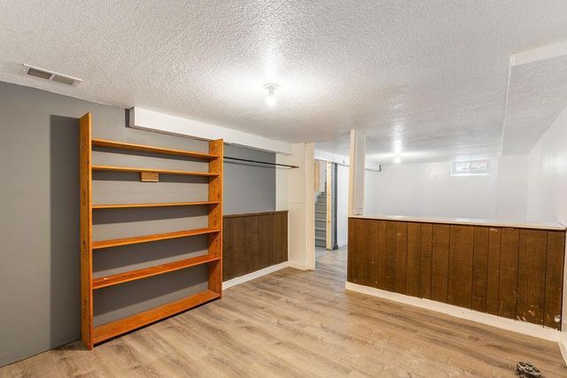 5242 Louisiana Avenue N, Crystal, MN 55428