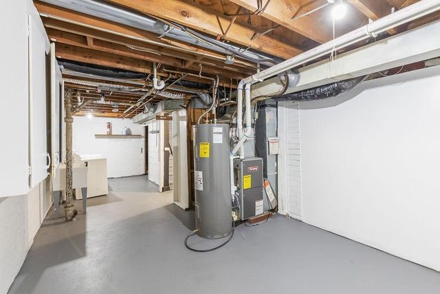 5242 Louisiana Avenue N, Crystal, MN 55428