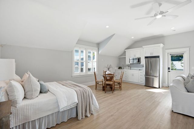 536 Lesesne Street, Charleston, SC 29492