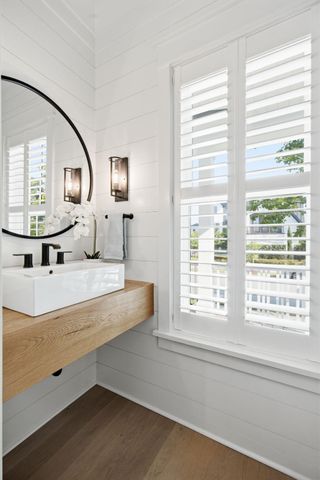 536 Lesesne Street, Charleston, SC 29492