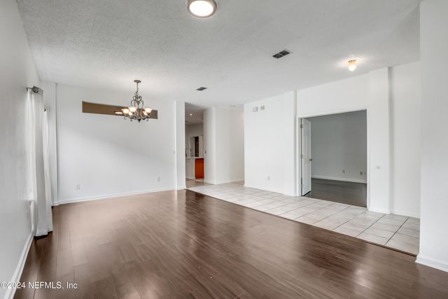 4232 RIPKEN Circle E, Jacksonville, FL 32224