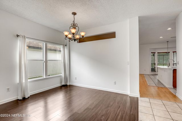 4232 RIPKEN Circle E, Jacksonville, FL 32224