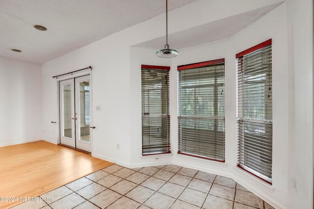 4232 RIPKEN Circle E, Jacksonville, FL 32224