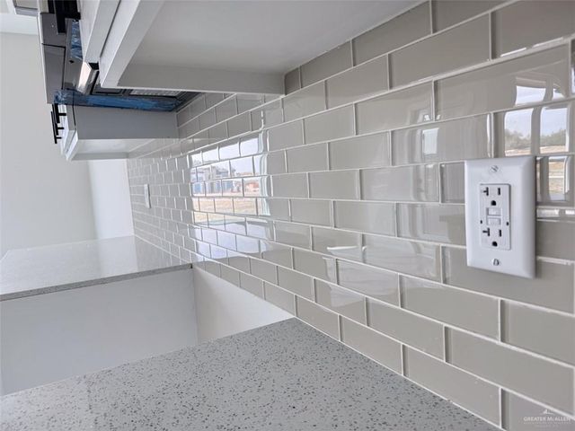 8104 N 50th Street, Mcallen, TX 78504