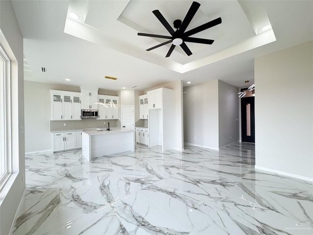 8104 N 50th Street, Mcallen, TX 78504
