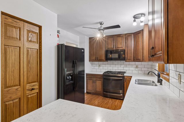 818 Pine Tree Trail, Stillwater, MN 55082
