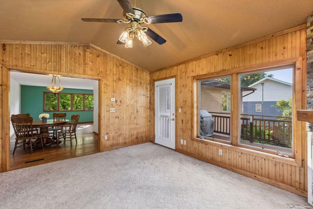 818 Pine Tree Trail, Stillwater, MN 55082