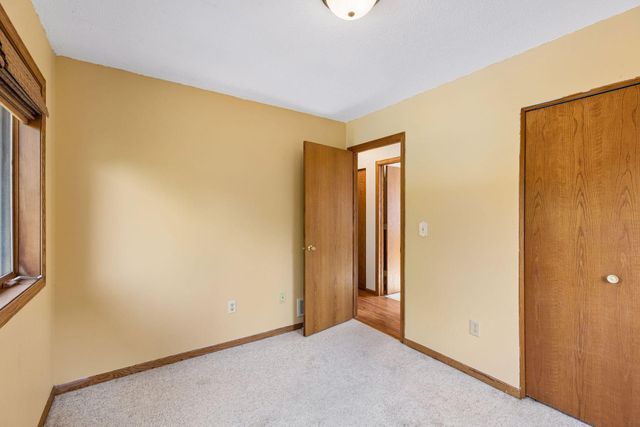 818 Pine Tree Trail, Stillwater, MN 55082