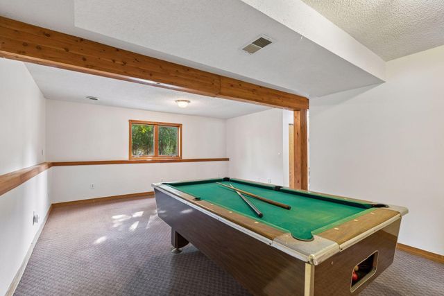 818 Pine Tree Trail, Stillwater, MN 55082