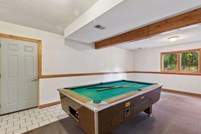 818 Pine Tree Trail, Stillwater, MN 55082