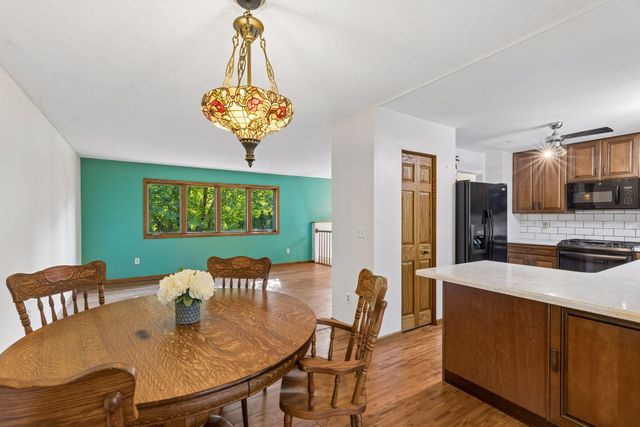818 Pine Tree Trail, Stillwater, MN 55082