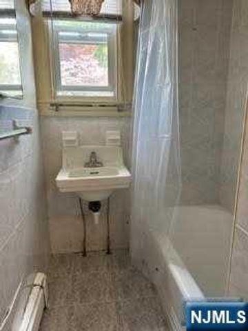 63 Manchester Avenue C, North Haledon, NJ 07508