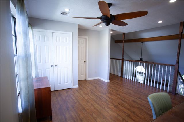 16405 Smith Street, Jersey Village, TX 77040