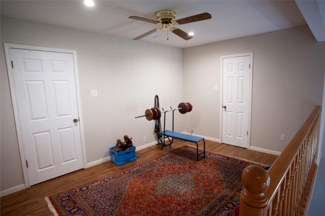 16405 Smith Street, Jersey Village, TX 77040