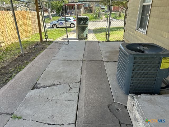 905 Evergreen Drive, Killeen, TX 76541