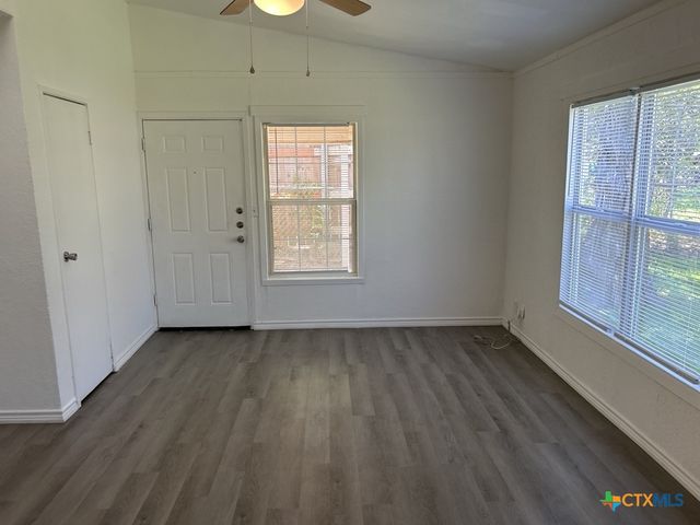 905 Evergreen Drive, Killeen, TX 76541