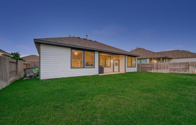 2134 Bluegrass Lane, Rosenberg, TX 77469