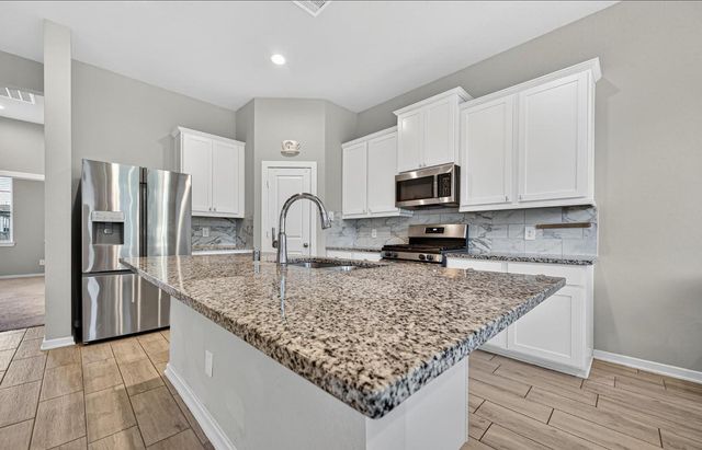 2134 Bluegrass Lane, Rosenberg, TX 77469