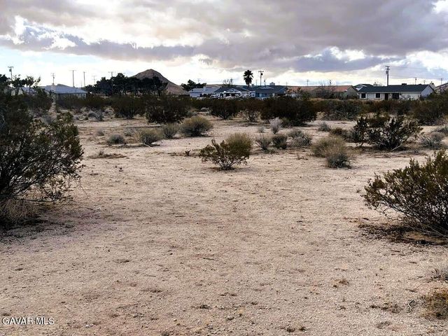 20642 Fenmore Drive, California City, CA 93505